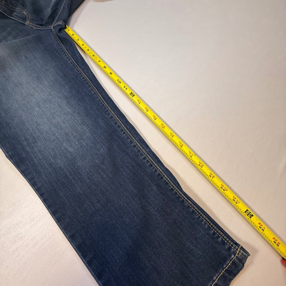 Chicos Platinum Ultimate Fit Jeans Womens 8 Dark Wash Straight Leg Cropped Capri - Picture 11 of 12